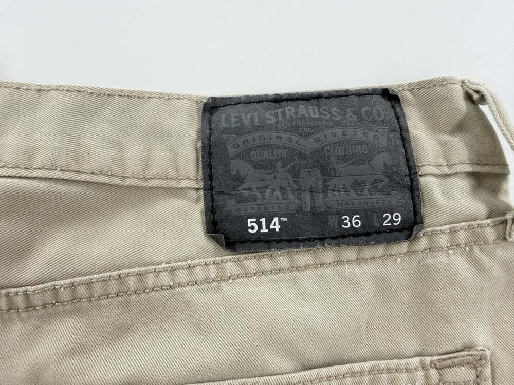 Levi's 514 Straight Leg Pants Size 36x29 Khaki Beige Chino Twill